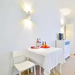 Estudio Solar A By Mtphomes Apartment